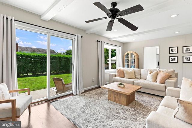 436 VALLEY RUN DR, Cherry Hill, NJ 08002