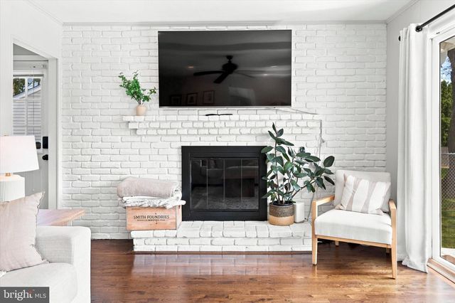 436 VALLEY RUN DR, Cherry Hill, NJ 08002