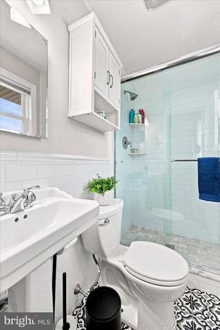 436 VALLEY RUN DR, Cherry Hill, NJ 08002