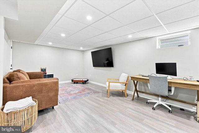 436 VALLEY RUN DR, Cherry Hill, NJ 08002