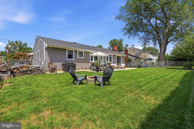 436 VALLEY RUN DR, Cherry Hill, NJ 08002