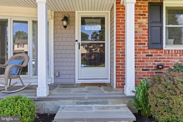 436 VALLEY RUN DR, Cherry Hill, NJ 08002