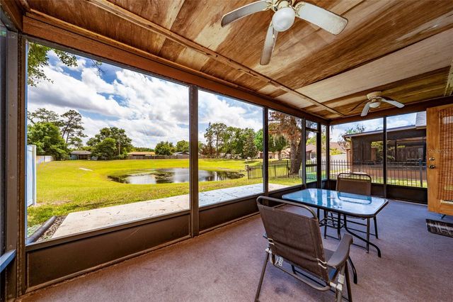 8534 SPARROWHAWK COURT, Orlando, FL 32829