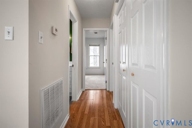 6924 Velvet Antler Dr, Midlothian, VA 23112