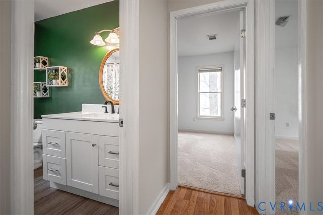 6924 Velvet Antler Dr, Midlothian, VA 23112