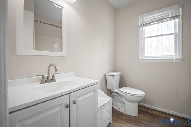 6924 Velvet Antler Dr, Midlothian, VA 23112