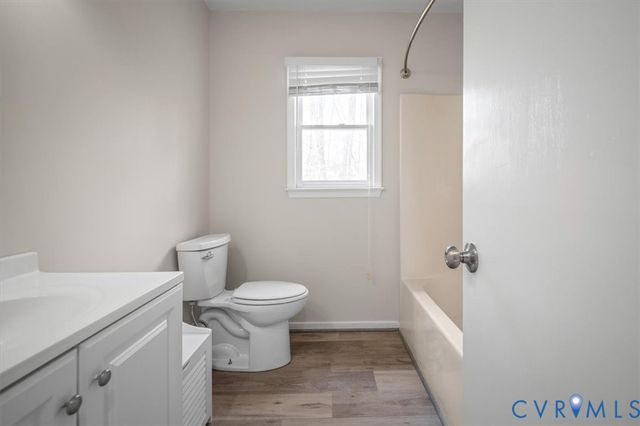 6924 Velvet Antler Dr, Midlothian, VA 23112