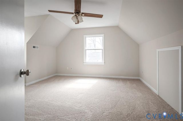 6924 Velvet Antler Dr, Midlothian, VA 23112