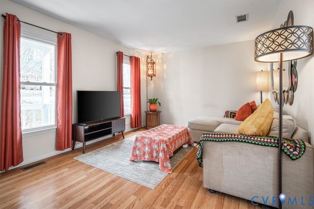 6924 Velvet Antler Dr, Midlothian, VA 23112