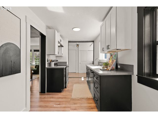 4115 Ne 81ST Ave, Portland, OR 97218