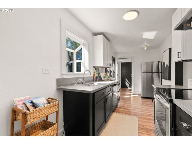 4115 Ne 81ST Ave, Portland, OR 97218