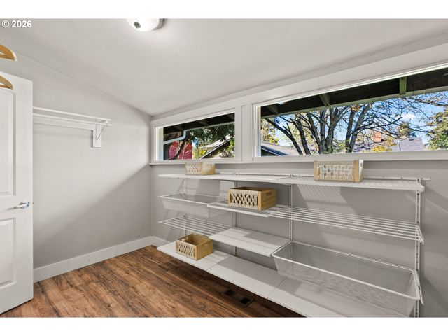 4115 Ne 81ST Ave, Portland, OR 97218