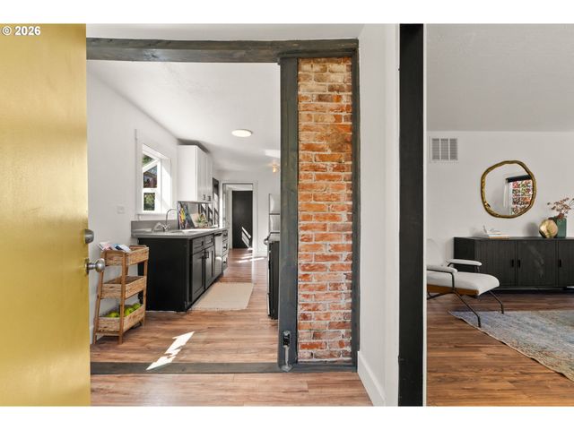 4115 Ne 81ST Ave, Portland, OR 97218