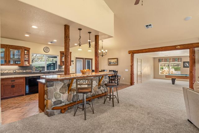 448 Ferry Road, Grants Pass, OR 97526