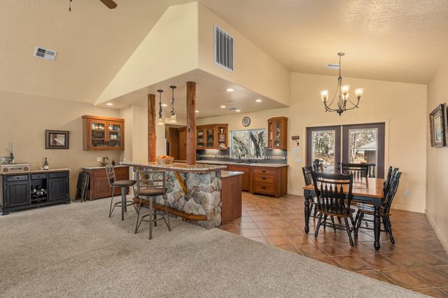 448 Ferry Road, Grants Pass, OR 97526