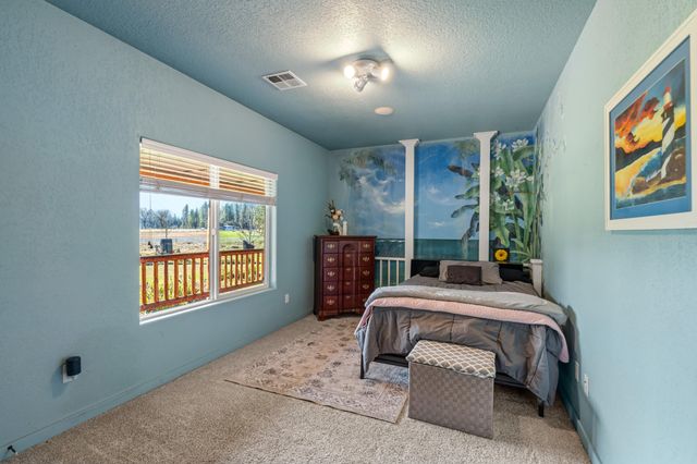 448 Ferry Road, Grants Pass, OR 97526