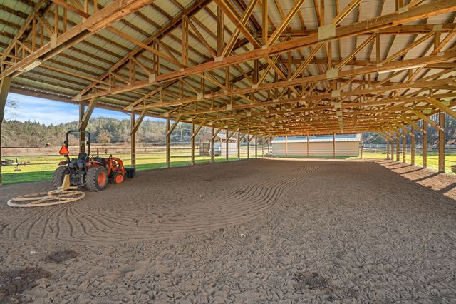 448 Ferry Road, Grants Pass, OR 97526