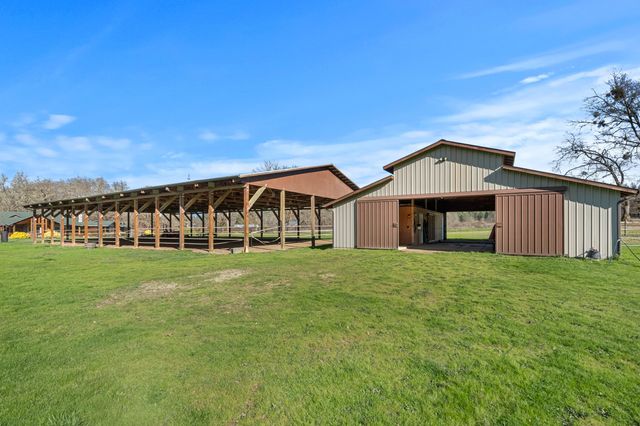 448 Ferry Road, Grants Pass, OR 97526