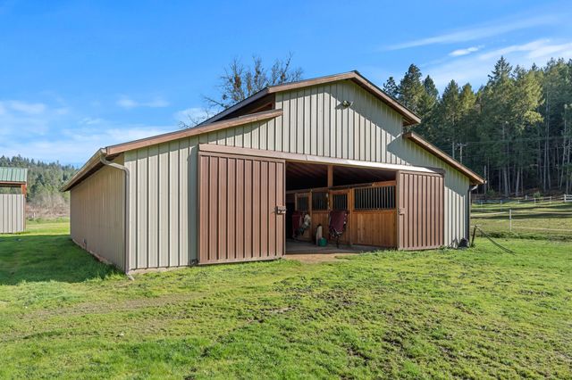 448 Ferry Road, Grants Pass, OR 97526