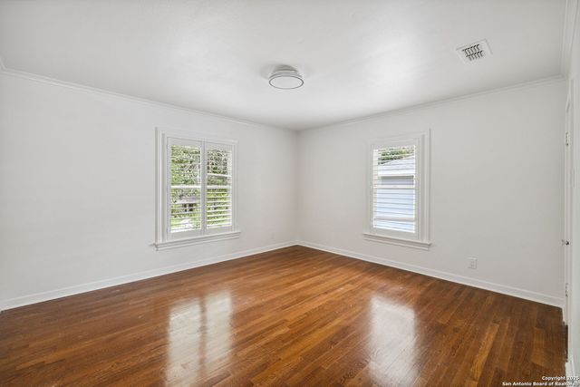 211 College, San Antonio, TX 78209