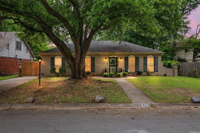 44 Warwick Road, Little Rock, AR 72205