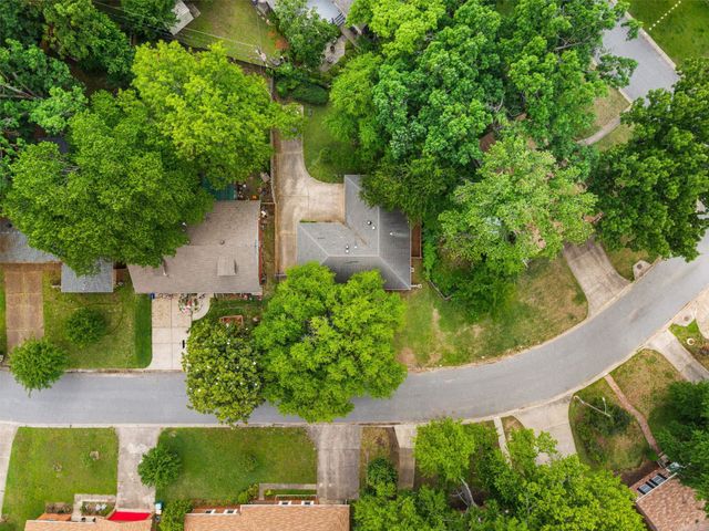 44 Warwick Road, Little Rock, AR 72205