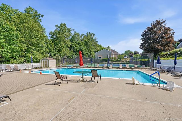 15 Park Drive, Mount Kisco, NY 10549