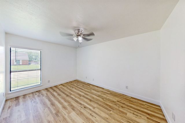 1827 Robert Jones Drive, Mesquite, TX 75150