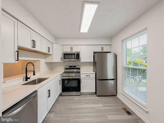 7435 SHADY GLEN TER, Capitol Heights, MD 20743