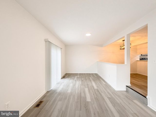 7435 SHADY GLEN TER, Capitol Heights, MD 20743