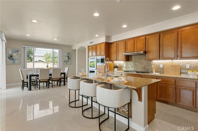 4068 Shady Ridge Circle, Corona, CA 92881