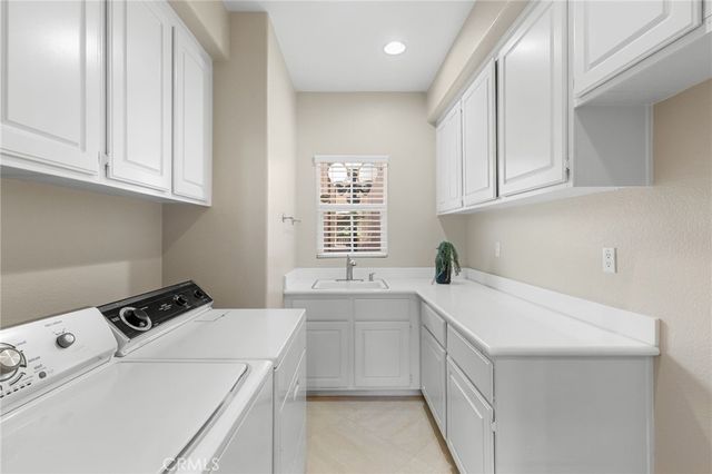4068 Shady Ridge Circle, Corona, CA 92881