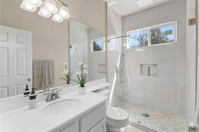 4068 Shady Ridge Circle, Corona, CA 92881