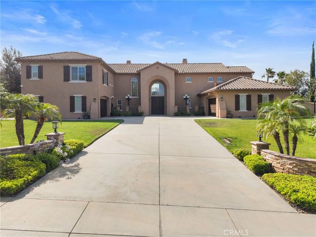4068 Shady Ridge Circle, Corona, CA 92881