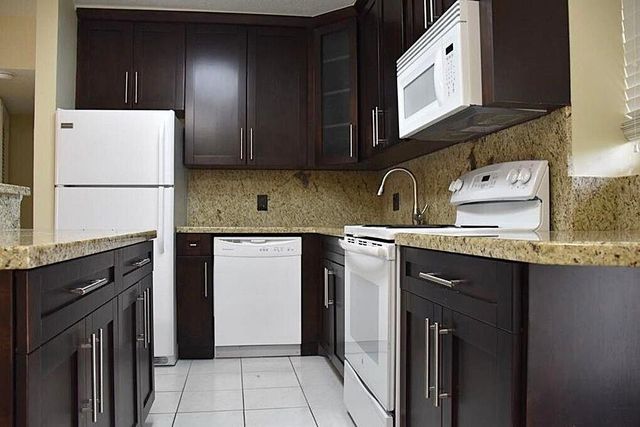 1361 NE 27 Way, Pompano Beach, FL 33062