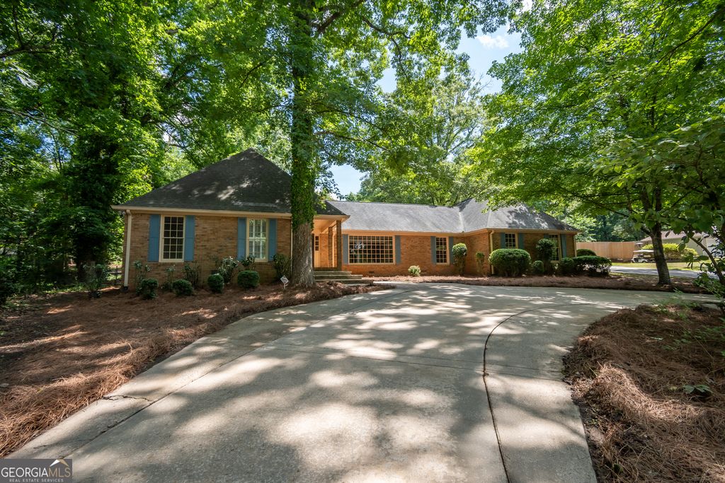 139 Lake Forest Drive, Athens, GA 30607 — exterior