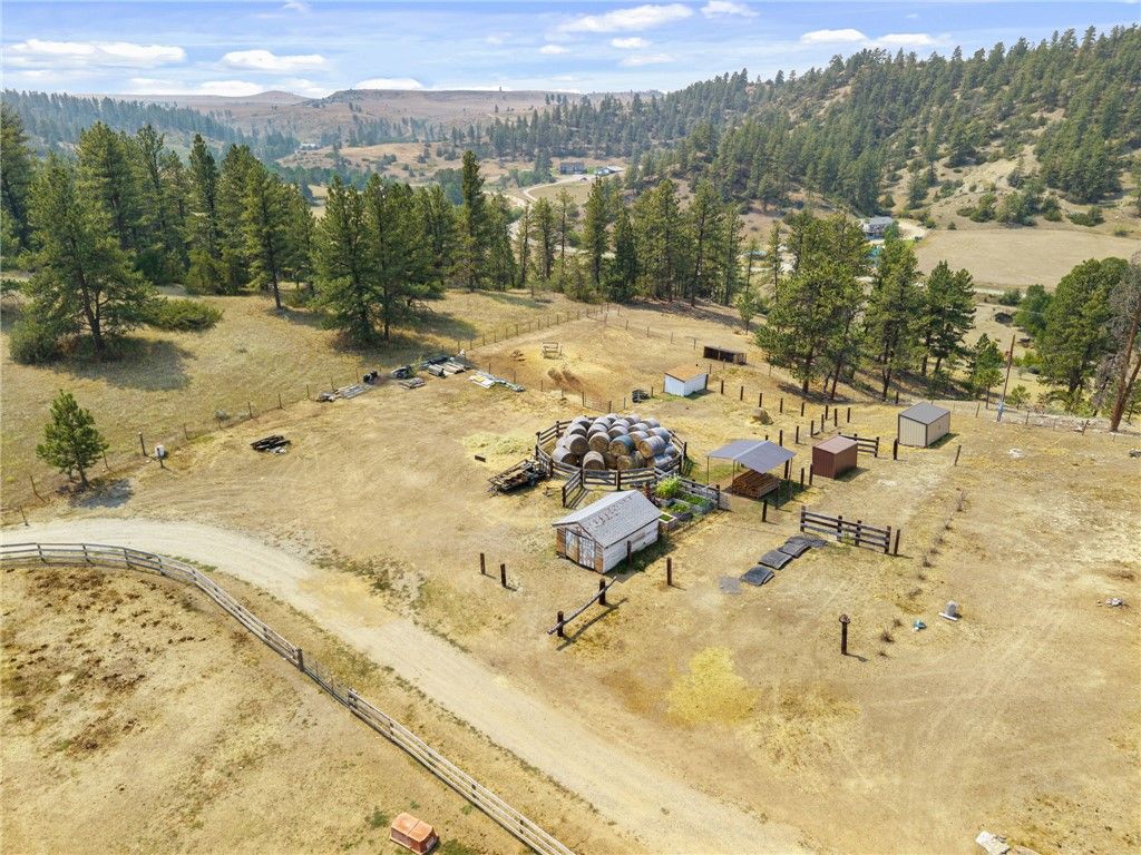 24 McNaley Road, Columbus, MT 59019 photo 4