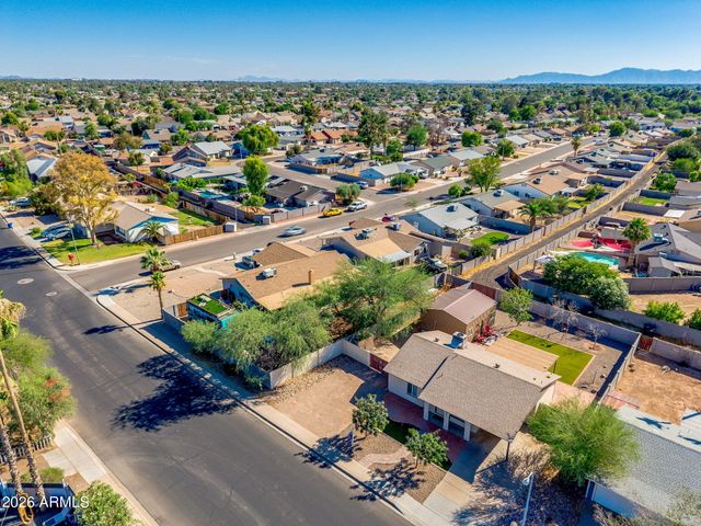 2802 N PENNINGTON Drive, Chandler, AZ 85224