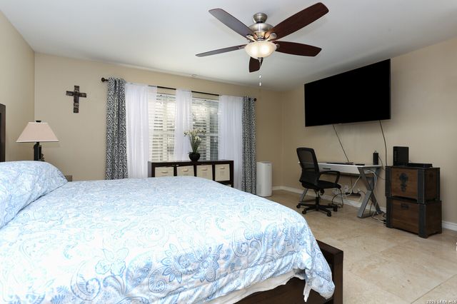 5858 Creekway, San Antonio, TX 78247