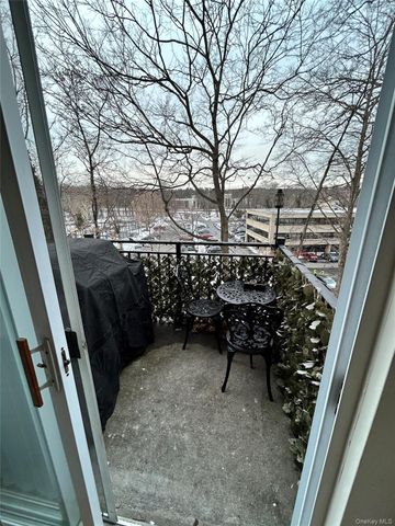 125 Parkway Road 1220, Bronxville, NY 10708