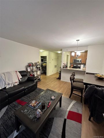 125 Parkway Road 1220, Bronxville, NY 10708