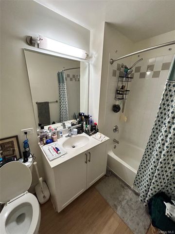 125 Parkway Road 1220, Bronxville, NY 10708