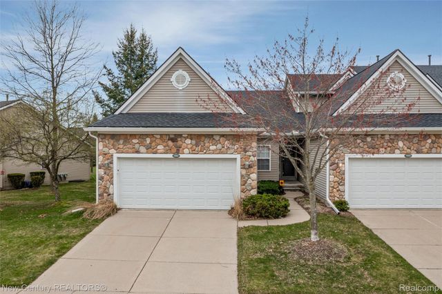 3561 Grove Lane, Auburn Hills, MI 48326