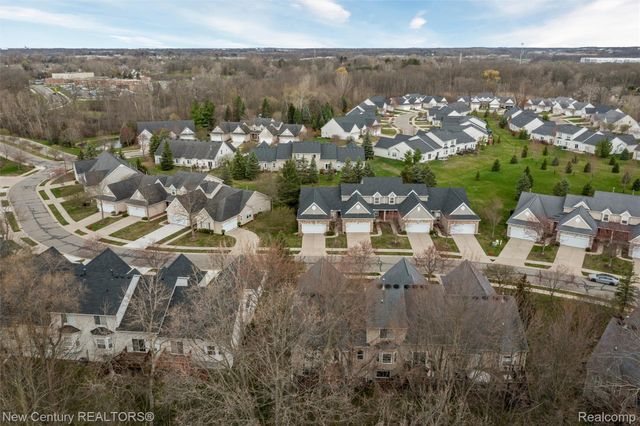 3561 Grove Lane, Auburn Hills, MI 48326
