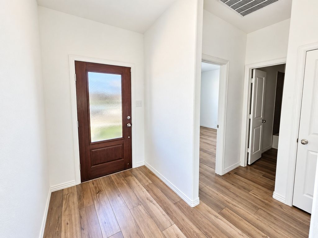 512 Chip Street, Little Elm, TX 75068 — photo 4