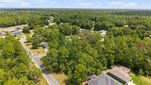 1320 W Sorrento Drive, Citrus Springs, FL 34434