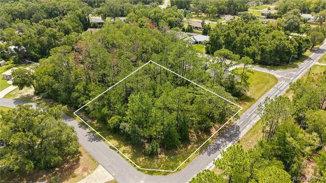1320 W Sorrento Drive, Citrus Springs, FL 34434