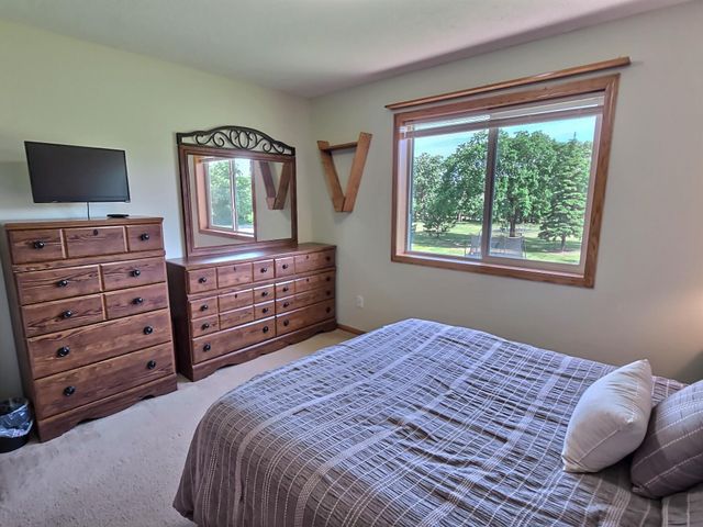 18470 91st Street SE, Becker, MN 55308