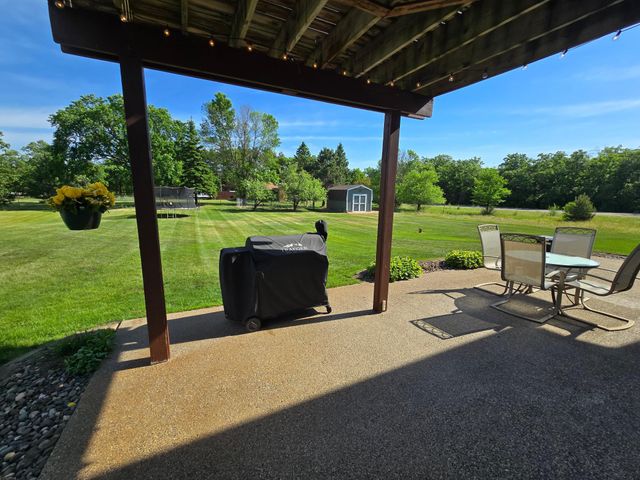 18470 91st Street SE, Becker, MN 55308