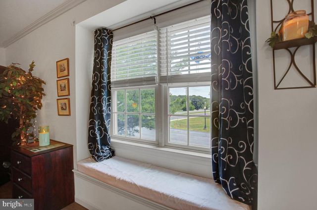 2 REDBUD DR, Mechanicsburg, PA 17050